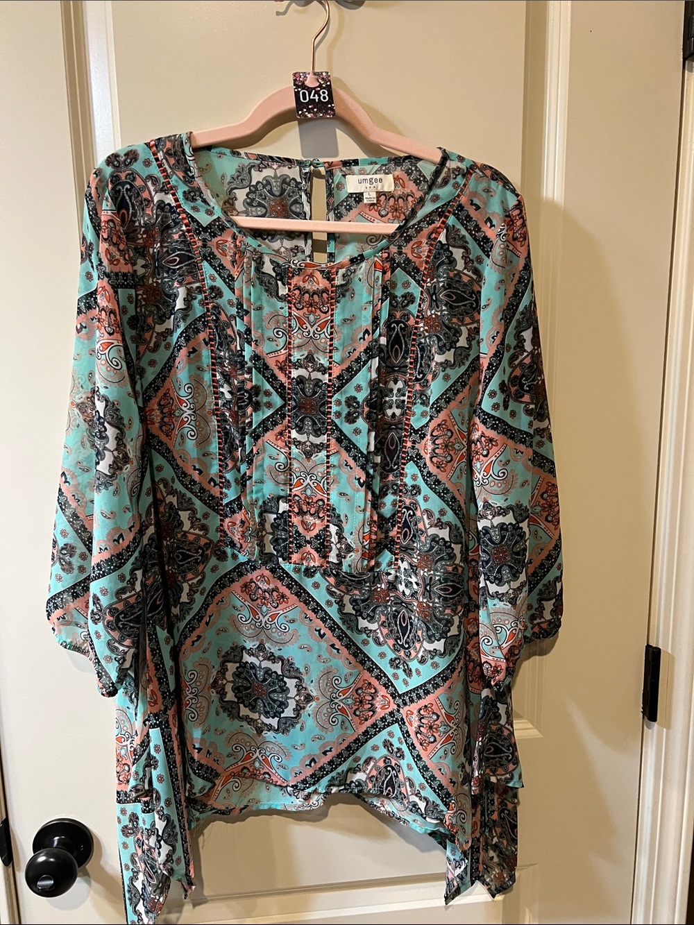 Umgee Mint and Coral Paisley Printed Tunic H048